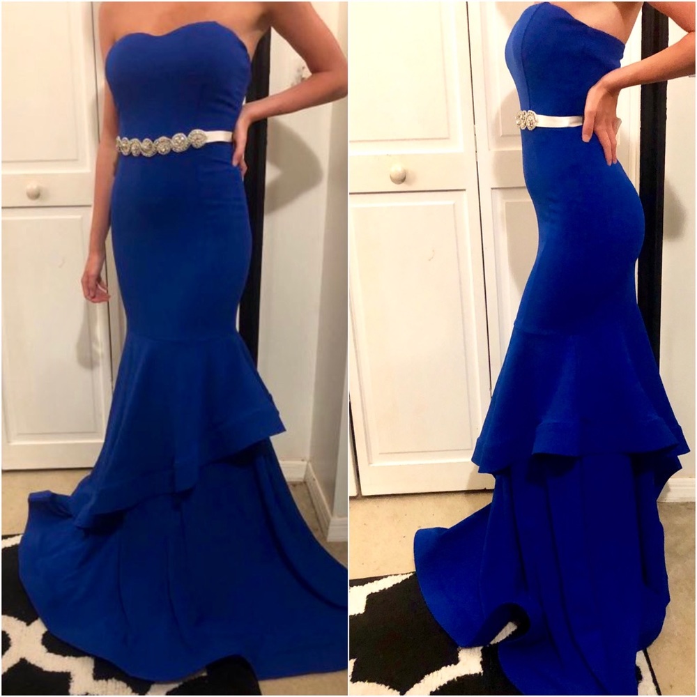 Blue prom dress